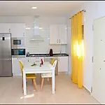 Casa Colorado Con Piscina 콘일데라프론테라